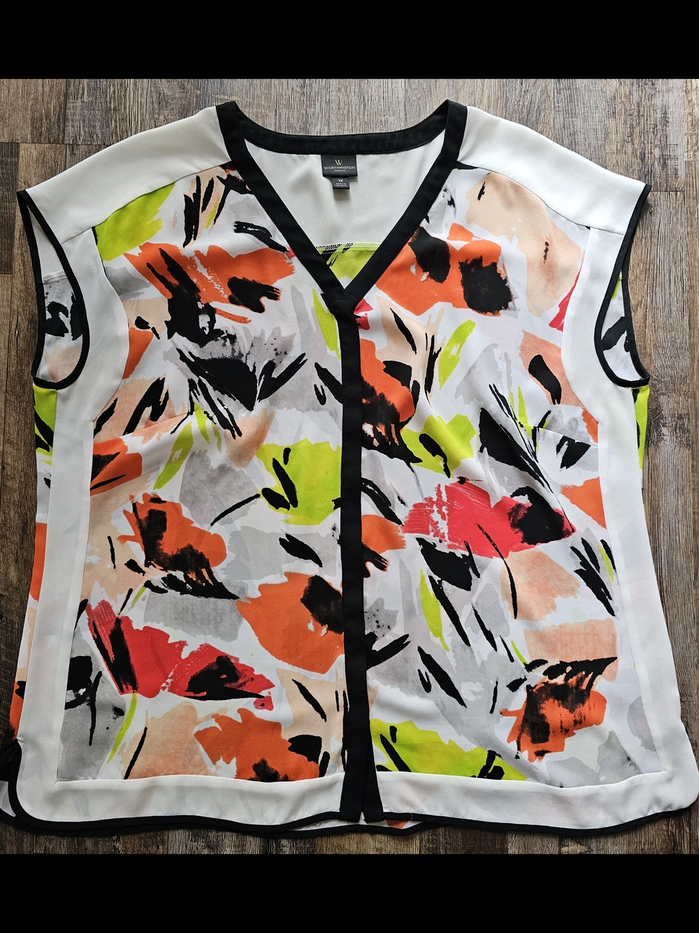 W by Worth Multicolor Floral V-Neck Blouse with Black Trim